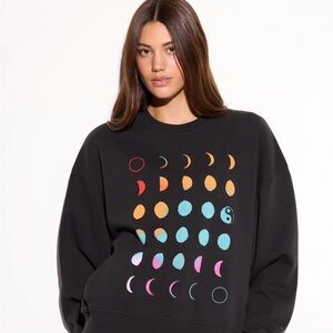 Spiritual Gangster Moon Phases Crew Sweatshirt. NWT, size Medium